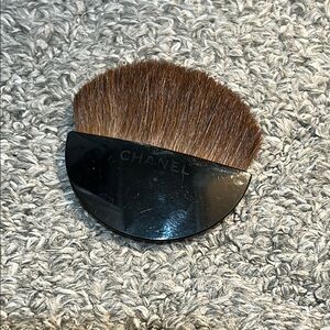 Chanel Fan Makeup Brush